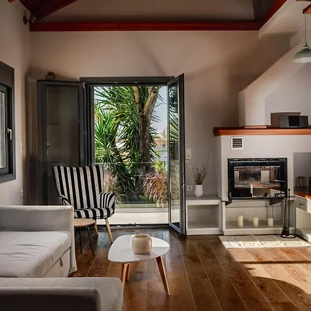 Вилла Matti With Private Pool Romirion