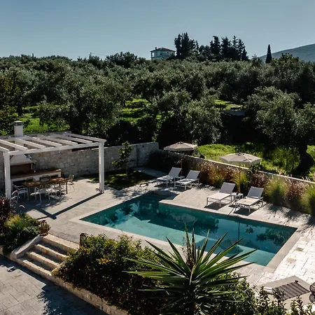 Matti With Private Pool Ρομίρι