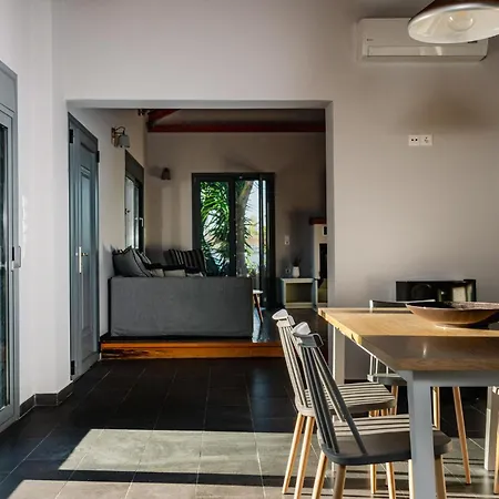 Matti With Private Pool * Ρομίρι