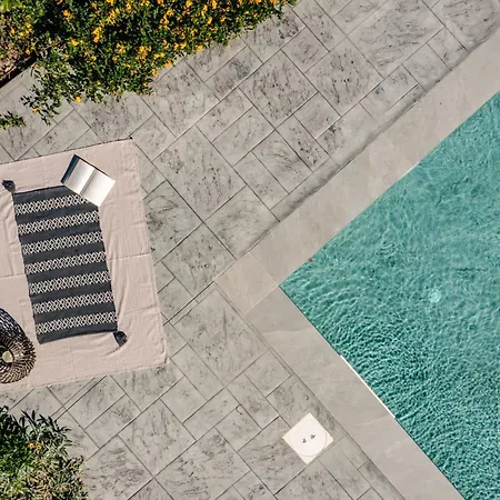 Villa Matti With Private Pool Romirion